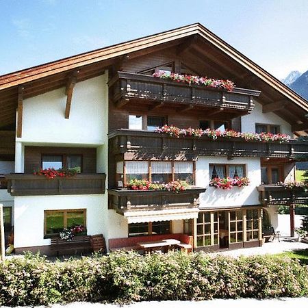 Landhaus Sepp Santer Solden Bagian luar foto